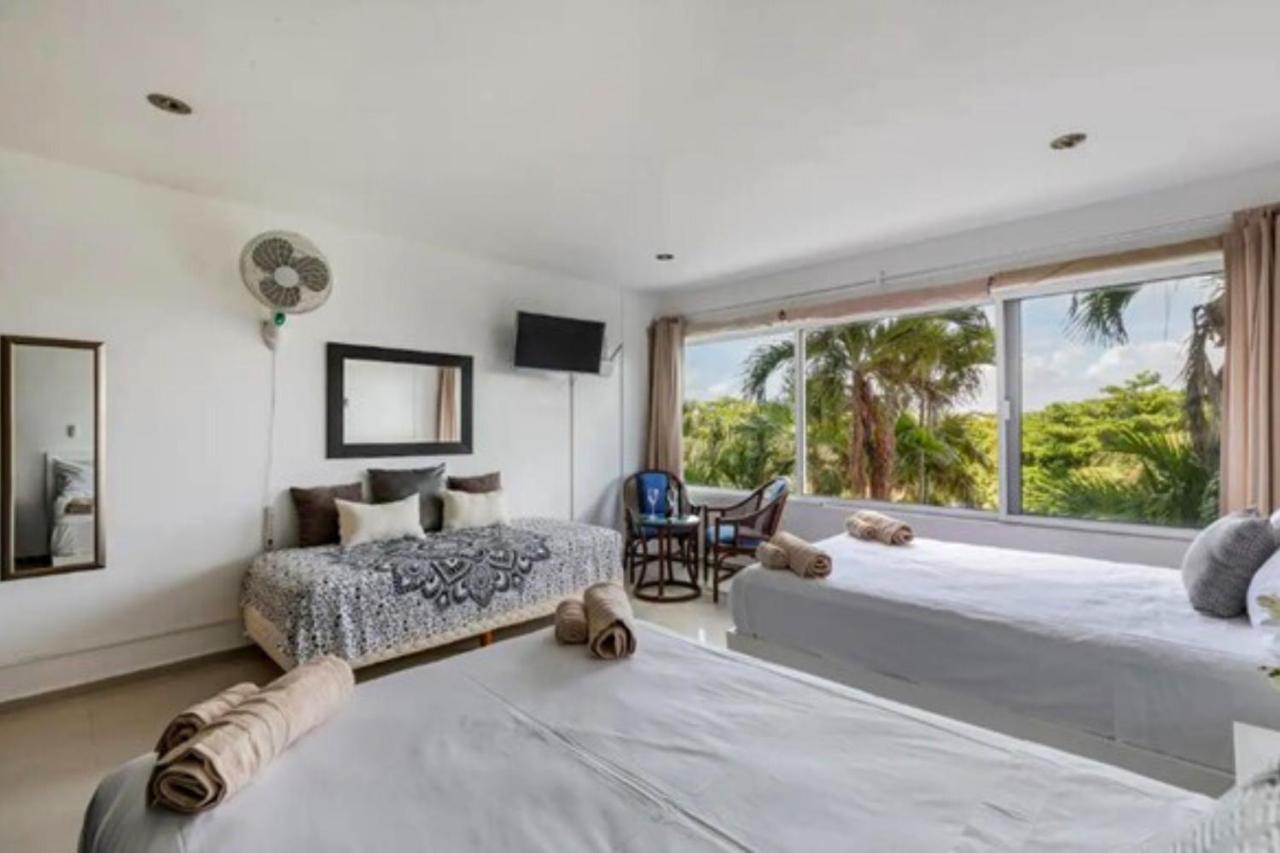 Vacacional Frente Al Mar Con Piscina En Apartamento